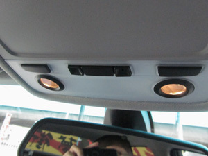 LEDルームランプ　交換する際の注意点　警告灯や微弱